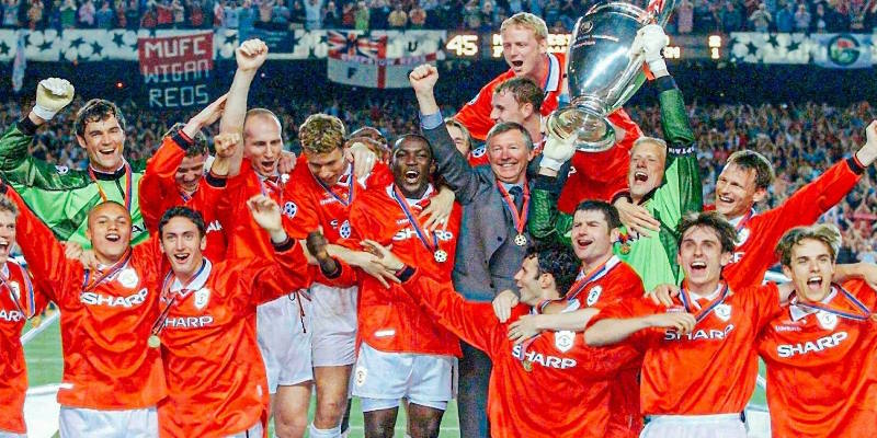 HLV Alex Ferguson dẫn dắt MU giành cú ăn 3 lịch sử mùa giải 1998/99